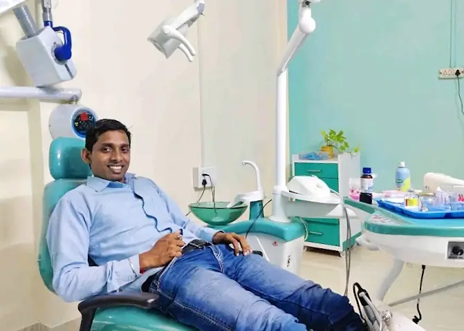 Step into a calm & hygenic space for your dental needs at BENGALI Physician & Dental Clinic