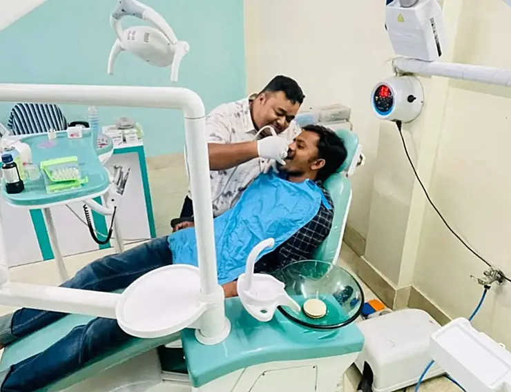 Step into a calm & hygenic space for your dental needs at BENGALI Physician & Dental Clinic